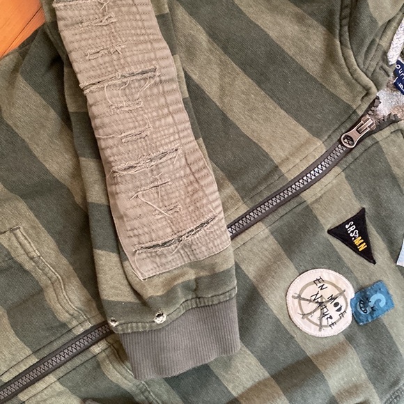 ⚜️Souris Mini, hoodie - Picture 4 of 5